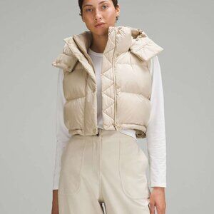 Like NEW Lululemon Wunder Puff Super Cropped Vest Size 2 Trench Beige Cream